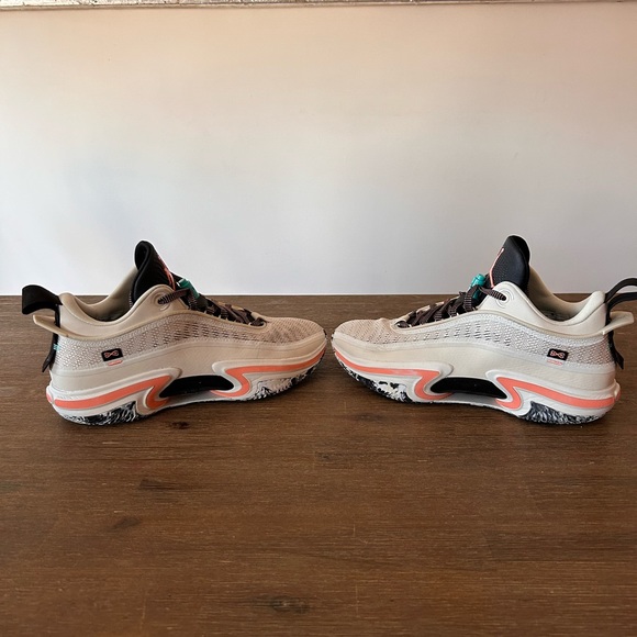 Jordan 36 Low Light Orewood Brown Size 11 - Picture 2 of 9